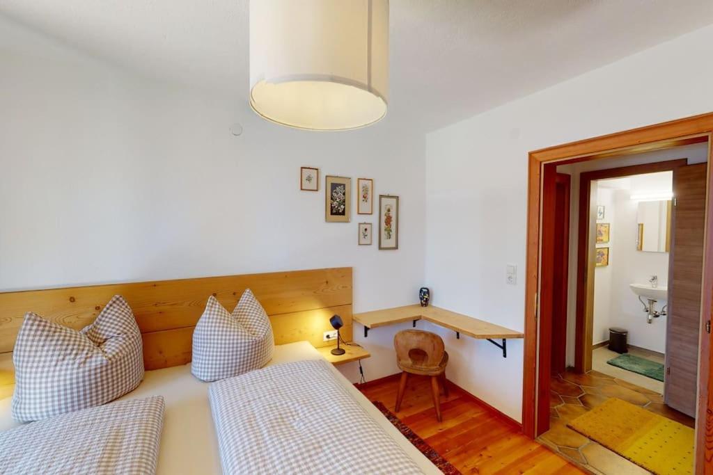Haus Alberto - Haus Mit 2 Ferienwohnungen Otztal-Bahnhof Ngoại thất bức ảnh